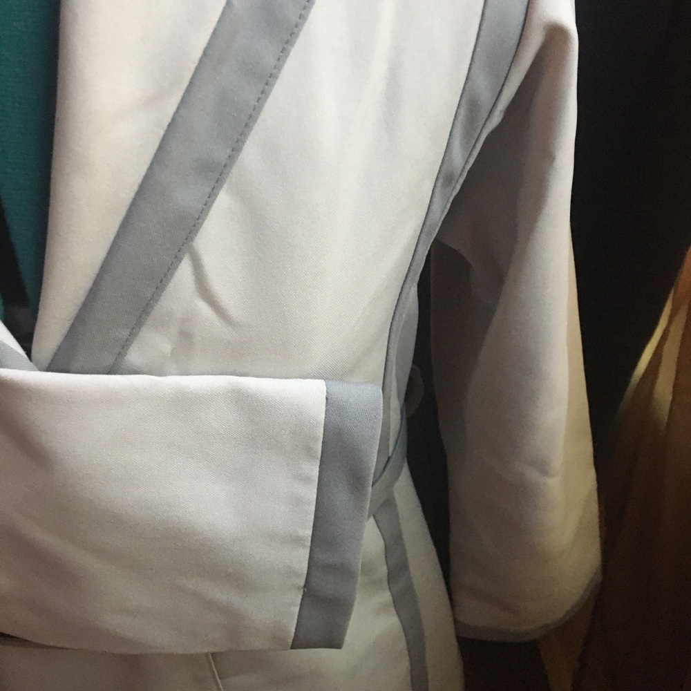 Vintage Light & Dark Grey Trim Trench Coat